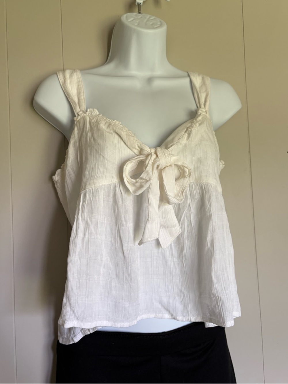 AE Bow Tank Top